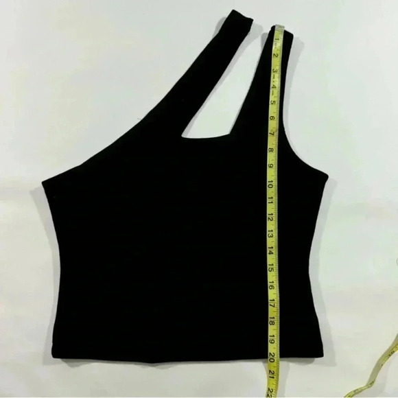 NWT Grey Lab Asymmetrical Double Strap lined ribbed Tank Top Black size medium - Picture 7 of 8